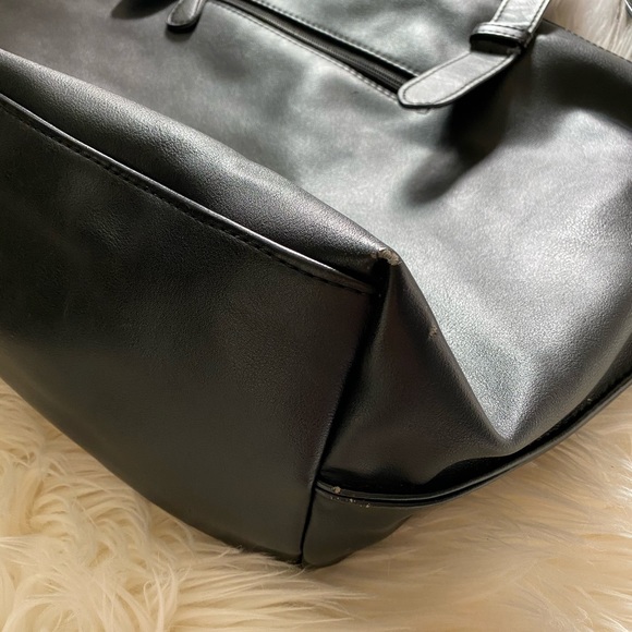 Steve Madden Purse - Picture 5 of 9